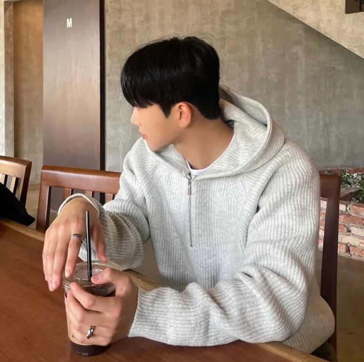 Semi Zip Warm Hoodie